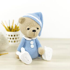 crochet-bear-pattern-sleepy-teddy-bear-in-pajamas