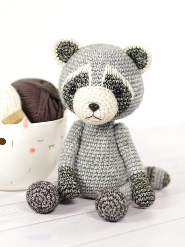 Crochet Pattern - Amigurumi Raccoon