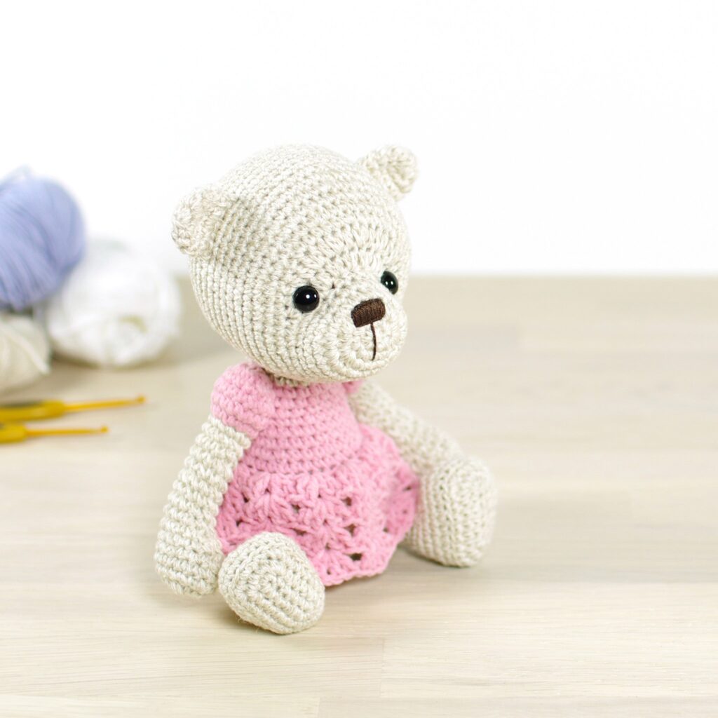 crochet-pattern-classic-teddy-bear