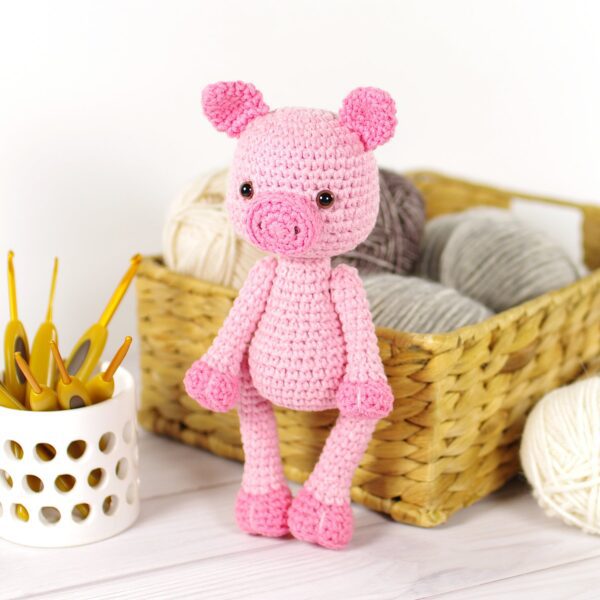 Crochet Pattern - Quincy the Small Piglet