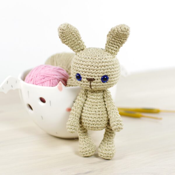 crochet-pattern-small-bunny